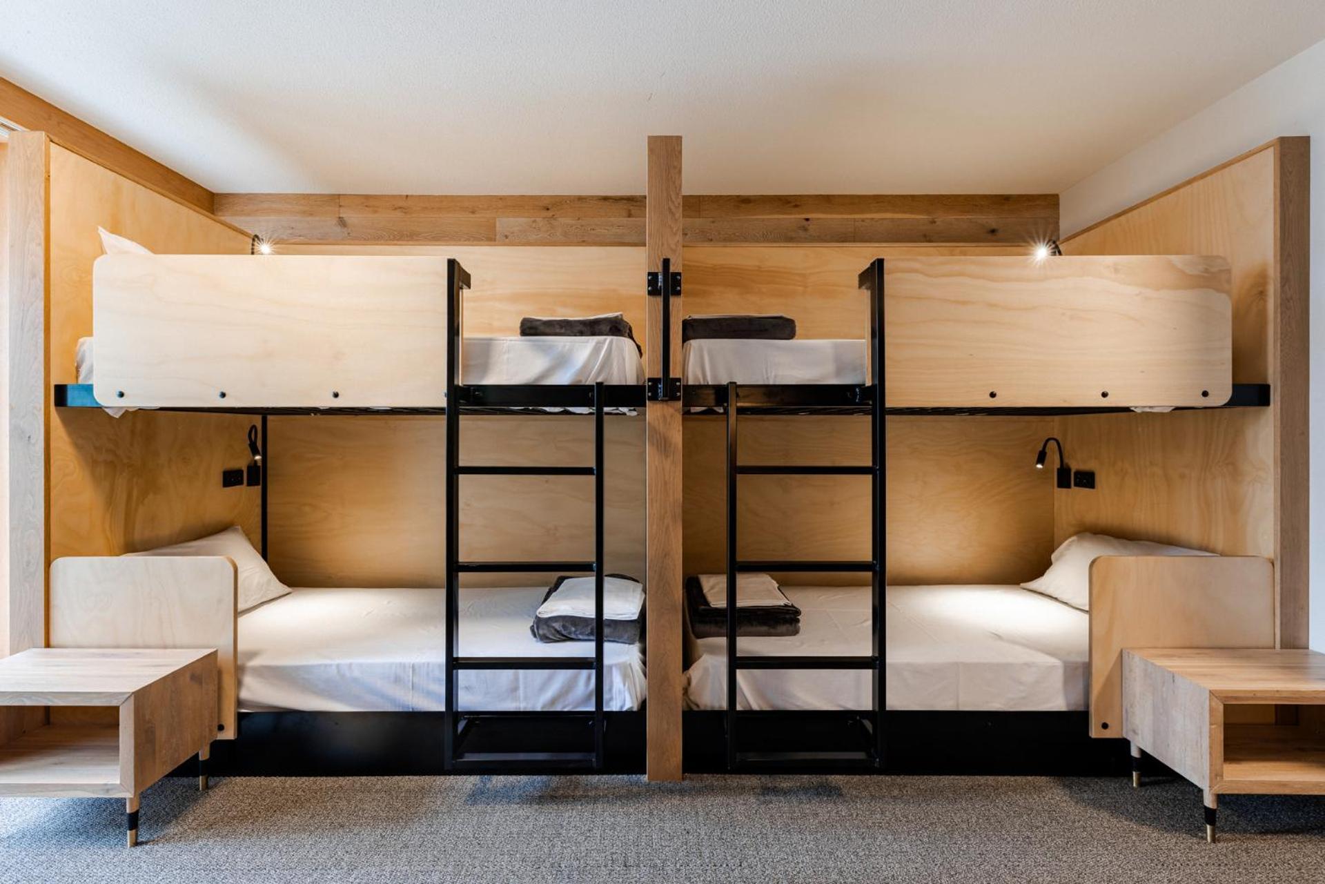 Bunk Surfers Paradise International Backpacker Hostel (Adults Only) Gold Coast Eksteriør bilde